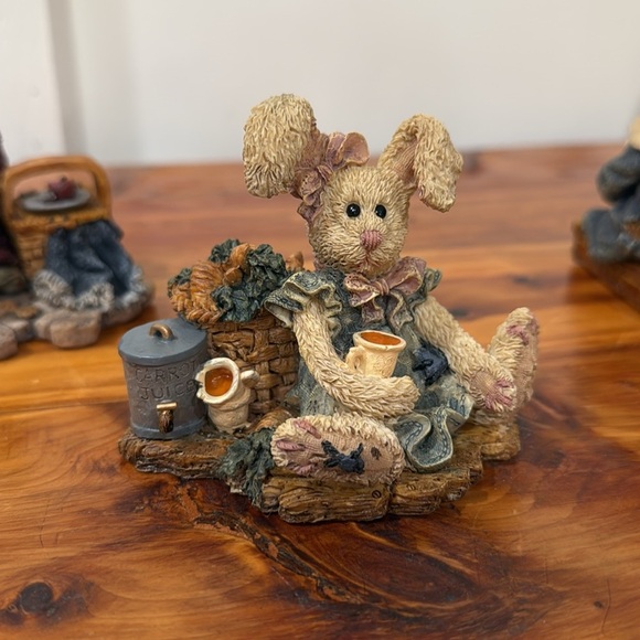 NIB Vtg 90's Boyds Bears Figurines Lot of 4 Bailey Daphne Velma Amelia - Picture 10 of 12